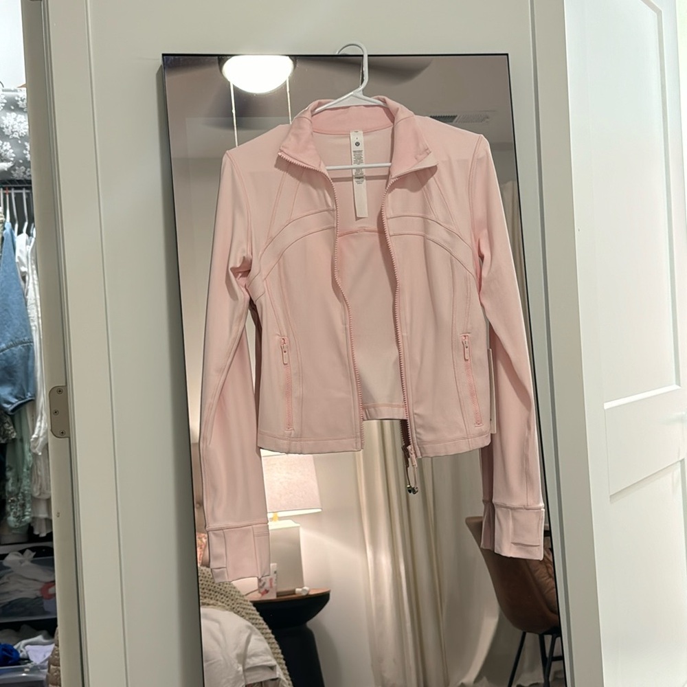Lululemon defined cropped jacket in strawberry milkshake